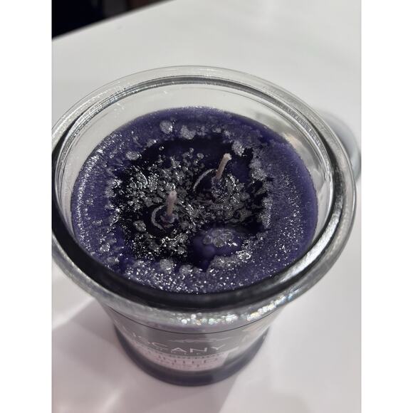 Tuscany Candle Halloween Haunted Forest 18oz Essential Oil Eerie Fog OakMoss Ltd - Picture 2 of 2